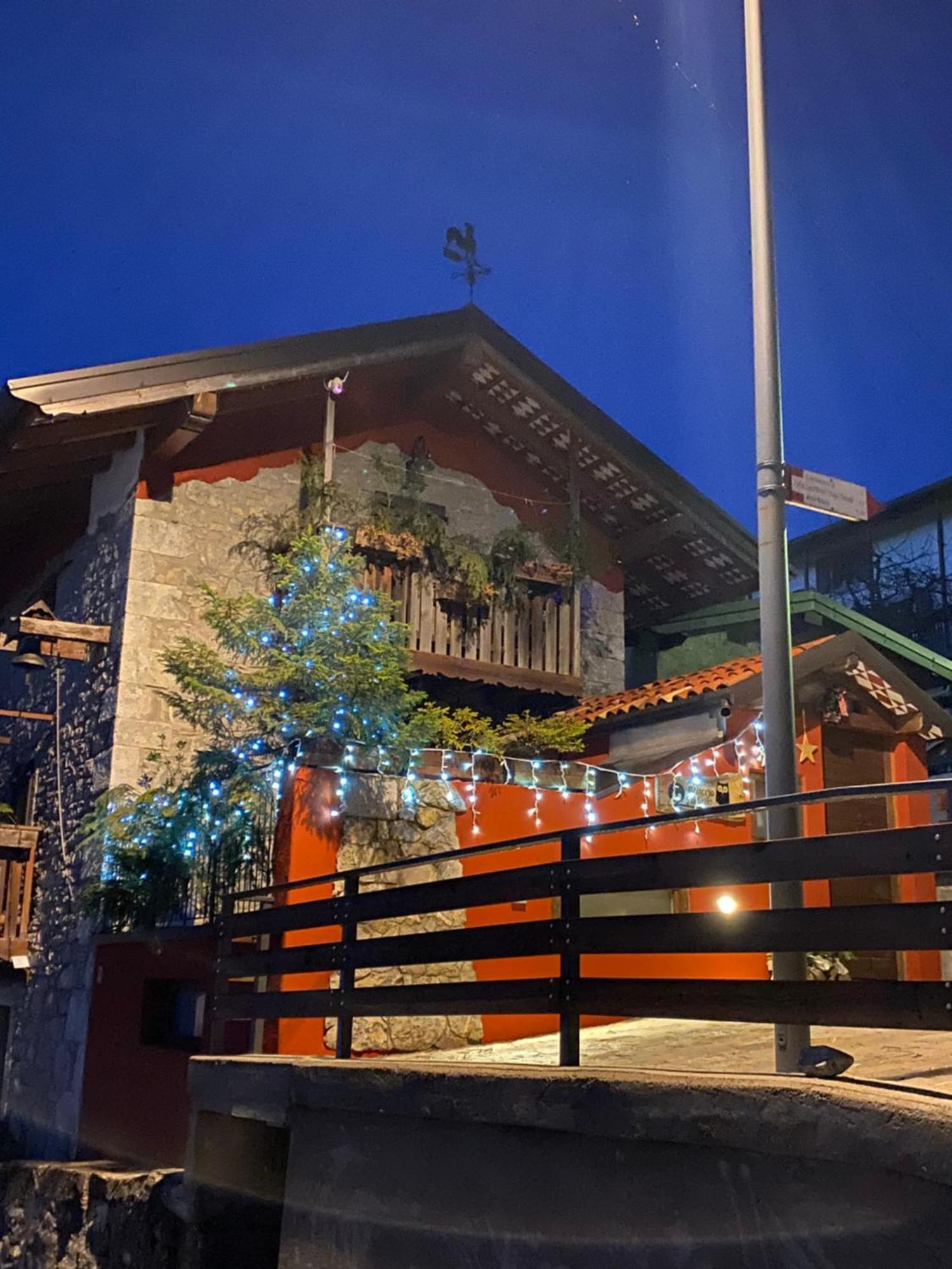 Il Riccio E Il Gufo Hotel Cepletischis Bagian luar foto